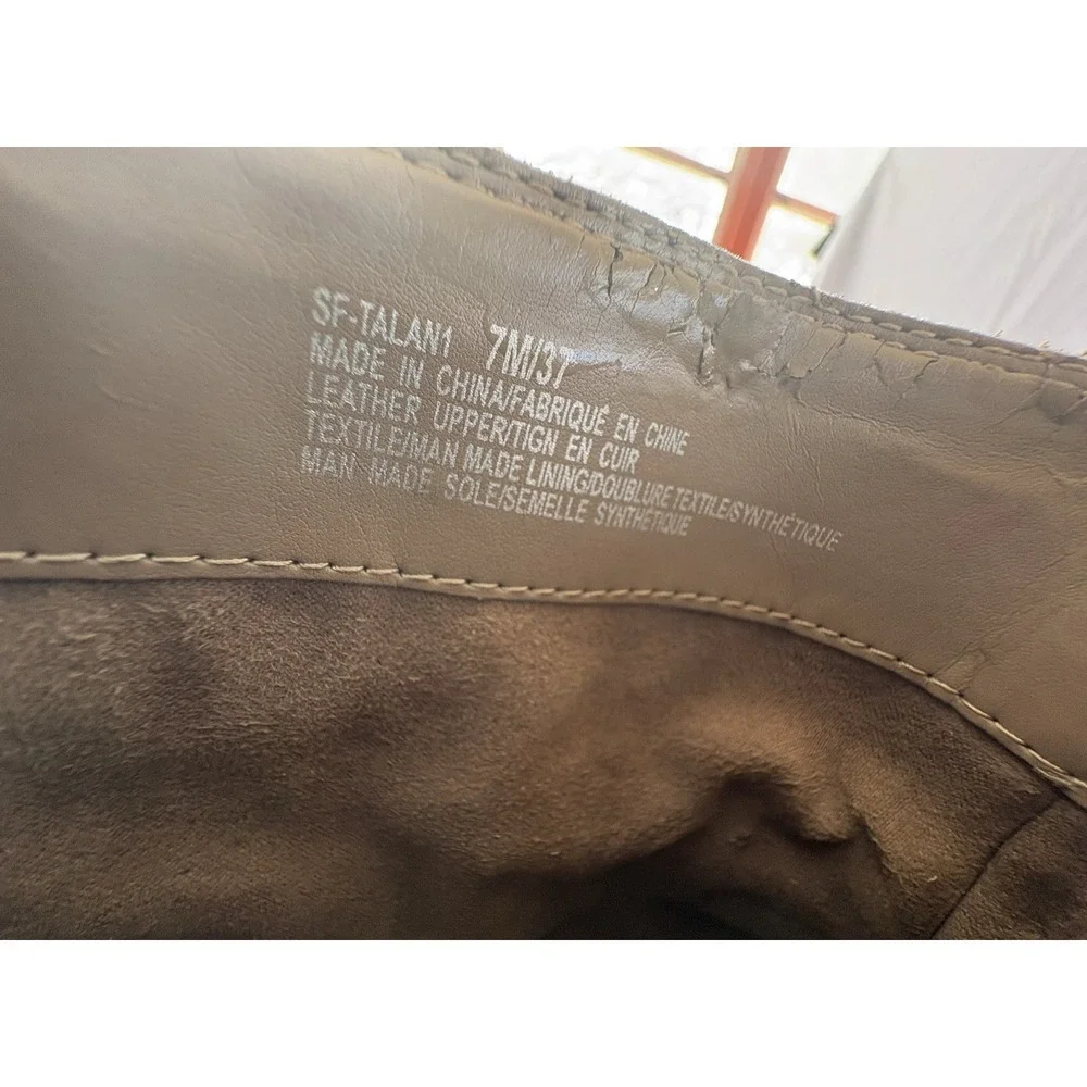 Saks Fifth Avenue Tan‎ Suede Ankle Boots Block Heel Pointed Toe Size 7M / 37